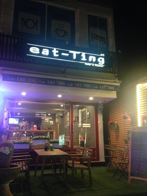 Eat-Ting Hostel Bang Sao Thong Exterior photo